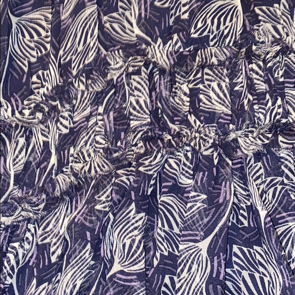 Blouse - Picture 2 of 6